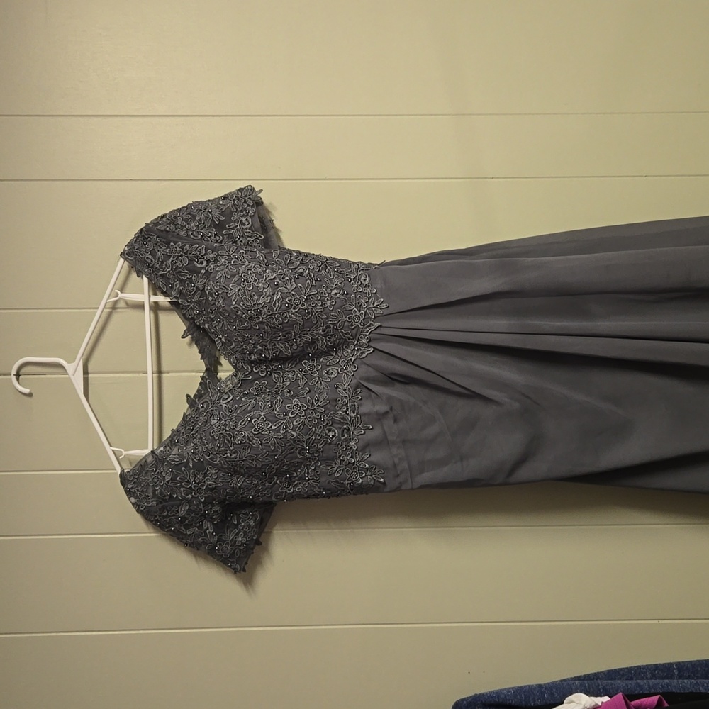 Beaded and lace flowy grey dress